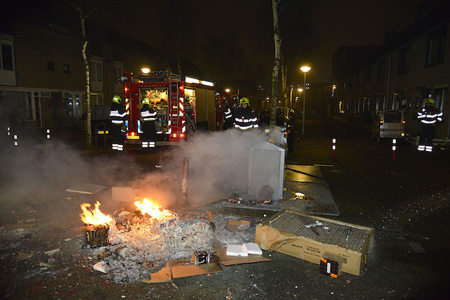 2017/8/20170101-04u02 GB 001 Containerbrand Trijn Hullemanlaan.jpg